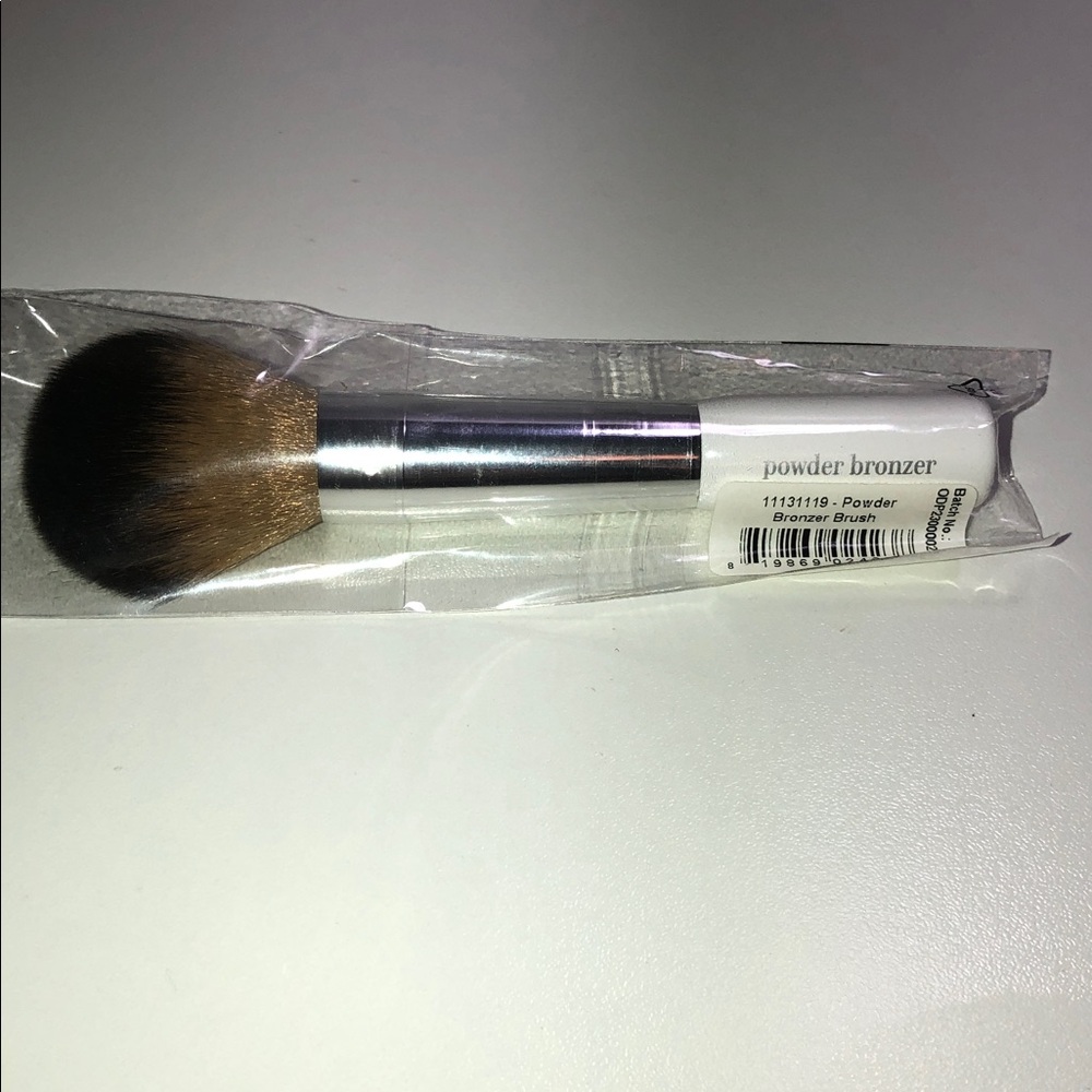 Kjaer Weis powder bronzer brush NEW and sealed.
